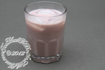 Friday Cocktail – Nuts and Berries